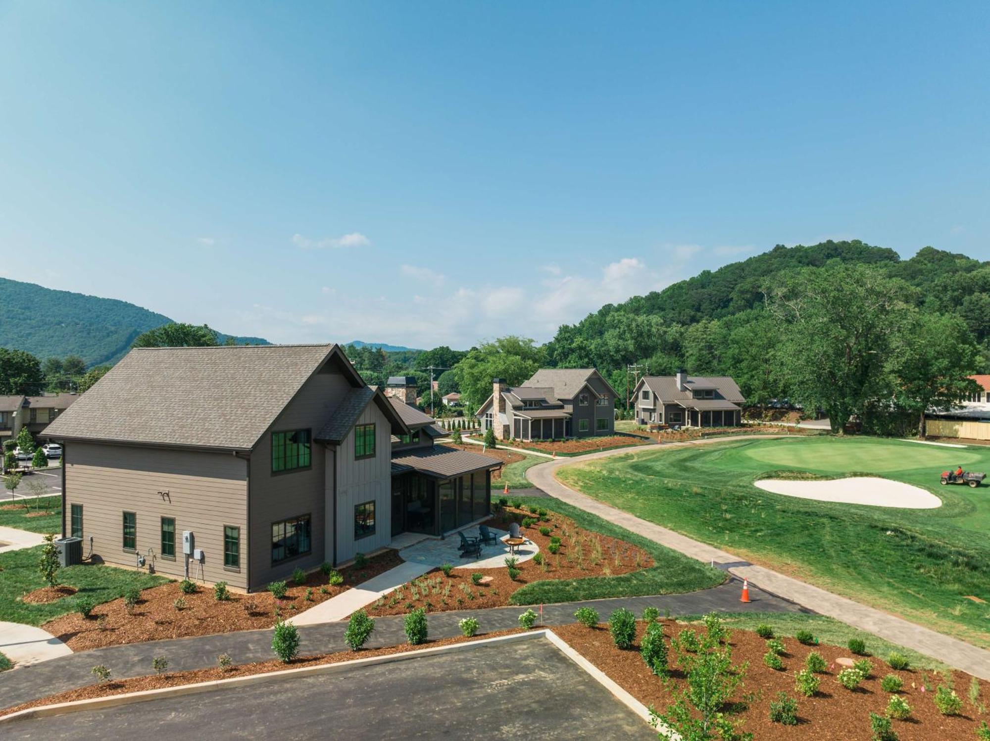 Waynesville Inn And Golf Club, Tapestry Collection By Hilton Extérieur photo