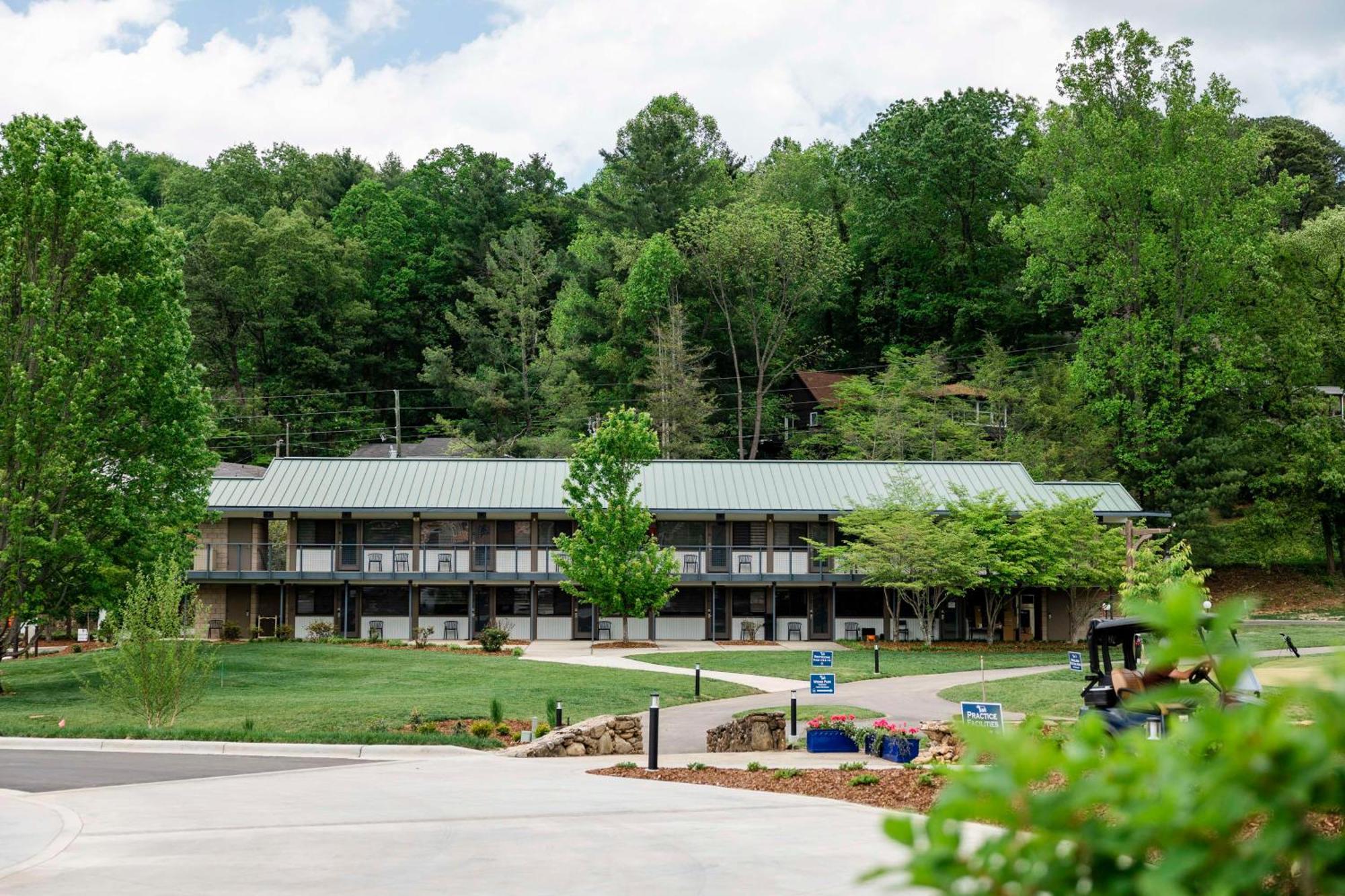 Waynesville Inn And Golf Club, Tapestry Collection By Hilton Extérieur photo